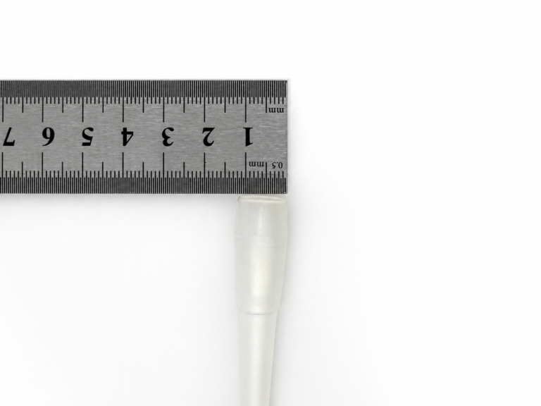 End-size reference of a disposable hookah mouth tip with ruler