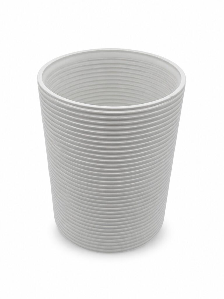 White PP steel wire flexible duct hose open end detail